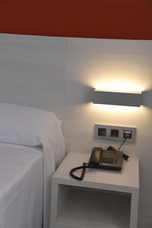 Hotel Julimar Lloret de Mar Esterno foto