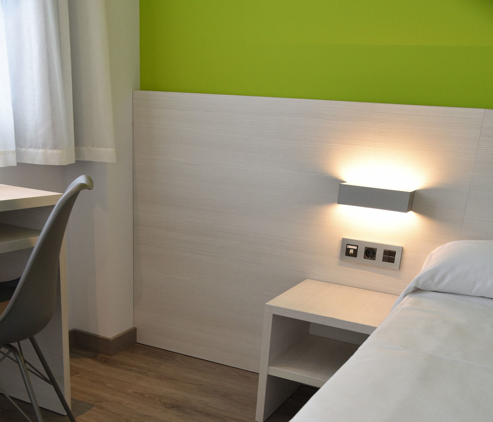 Hotel Julimar Lloret de Mar Esterno foto